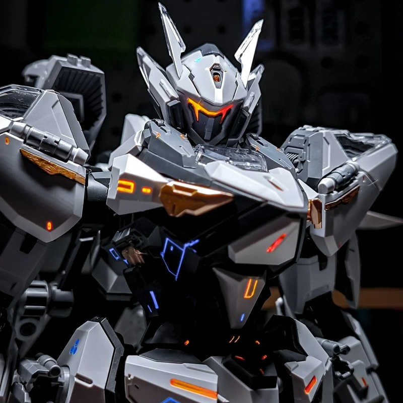 Model Kit Daban - Dönüştürülebilir Anime Model Seti Alaşımlı İskelet